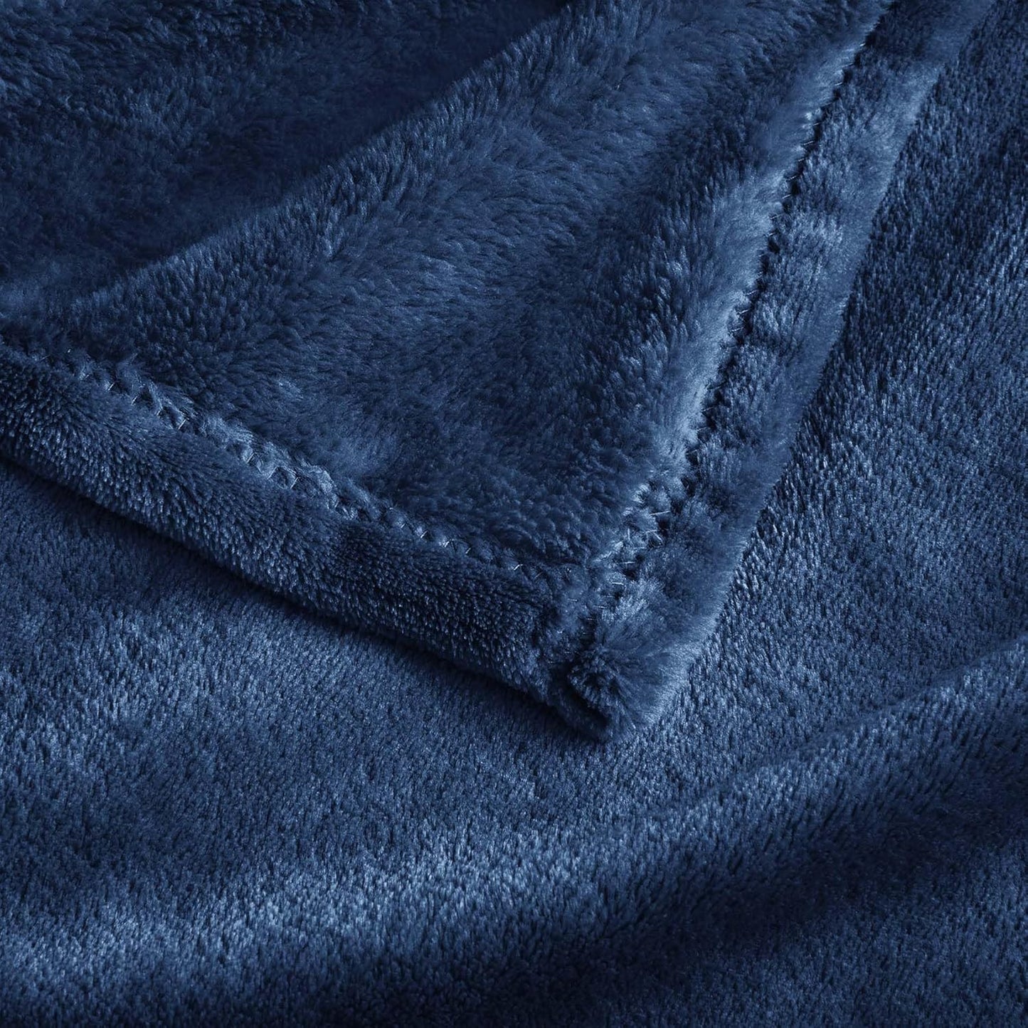BEDELITE Fleece Blanket Black Throw Blankets for Couch & Bed, Luxury Plush Cozy Fuzzy Blanket 50x60 inches, Super Soft Warm Lightweight Throw Blanket for Travel Camping - Colors A