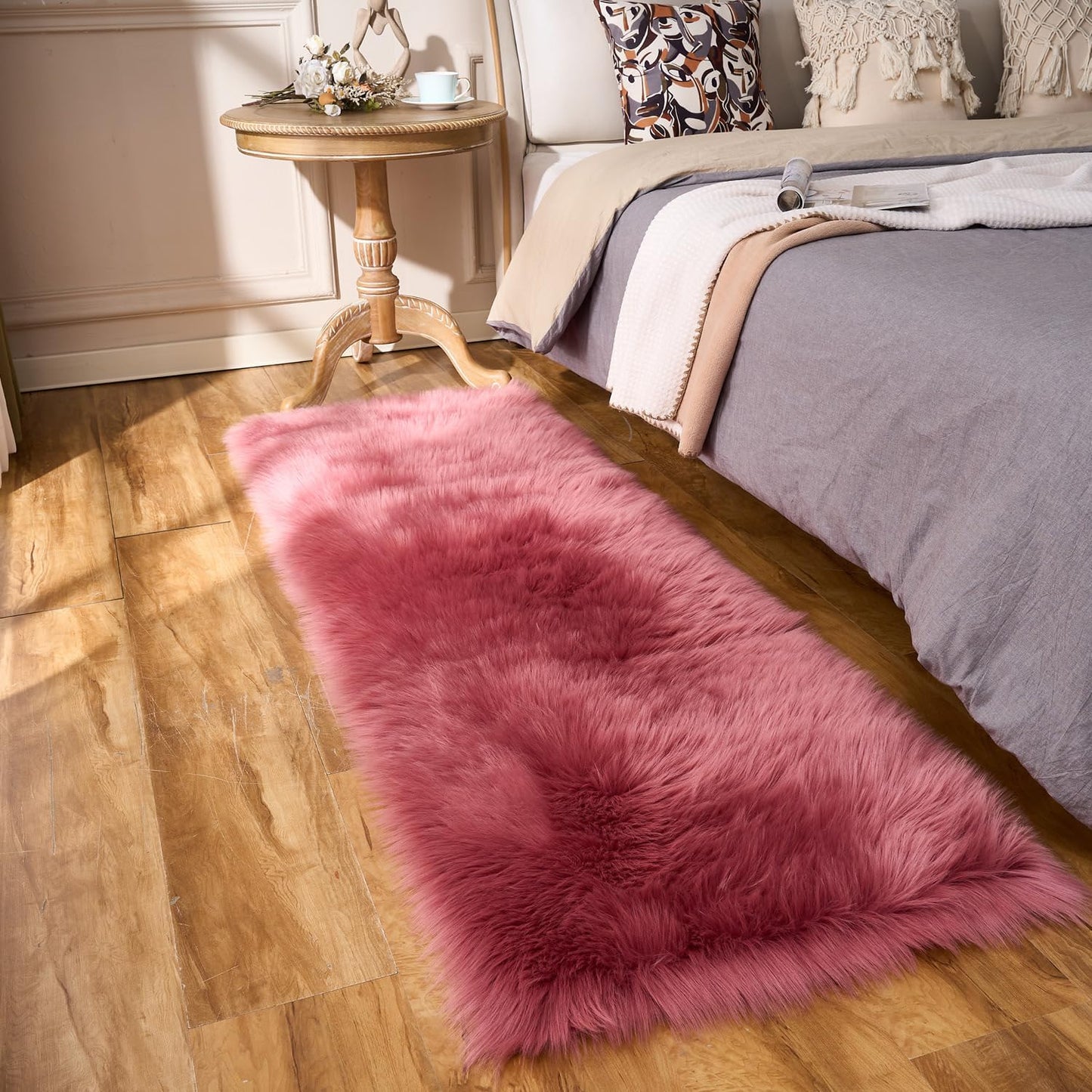 EasyJoy Ultra Soft Fluffy/Fuzzy Shaggy Area Rug Faux Fur Chair Cover Seat Pad for Bedroom Floor Sofa Living Room (2 x 6 ft Sheepskin, Beige)