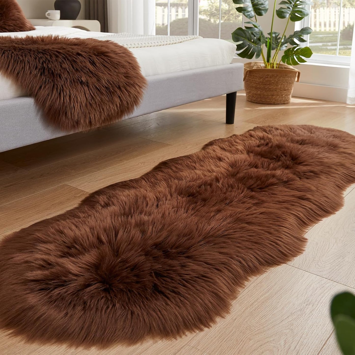 EasyJoy Ultra Soft Fluffy/Fuzzy Shaggy Area Rug Faux Fur Chair Cover Seat Pad for Bedroom Floor Sofa Living Room (2 x 6 ft Sheepskin, Beige)