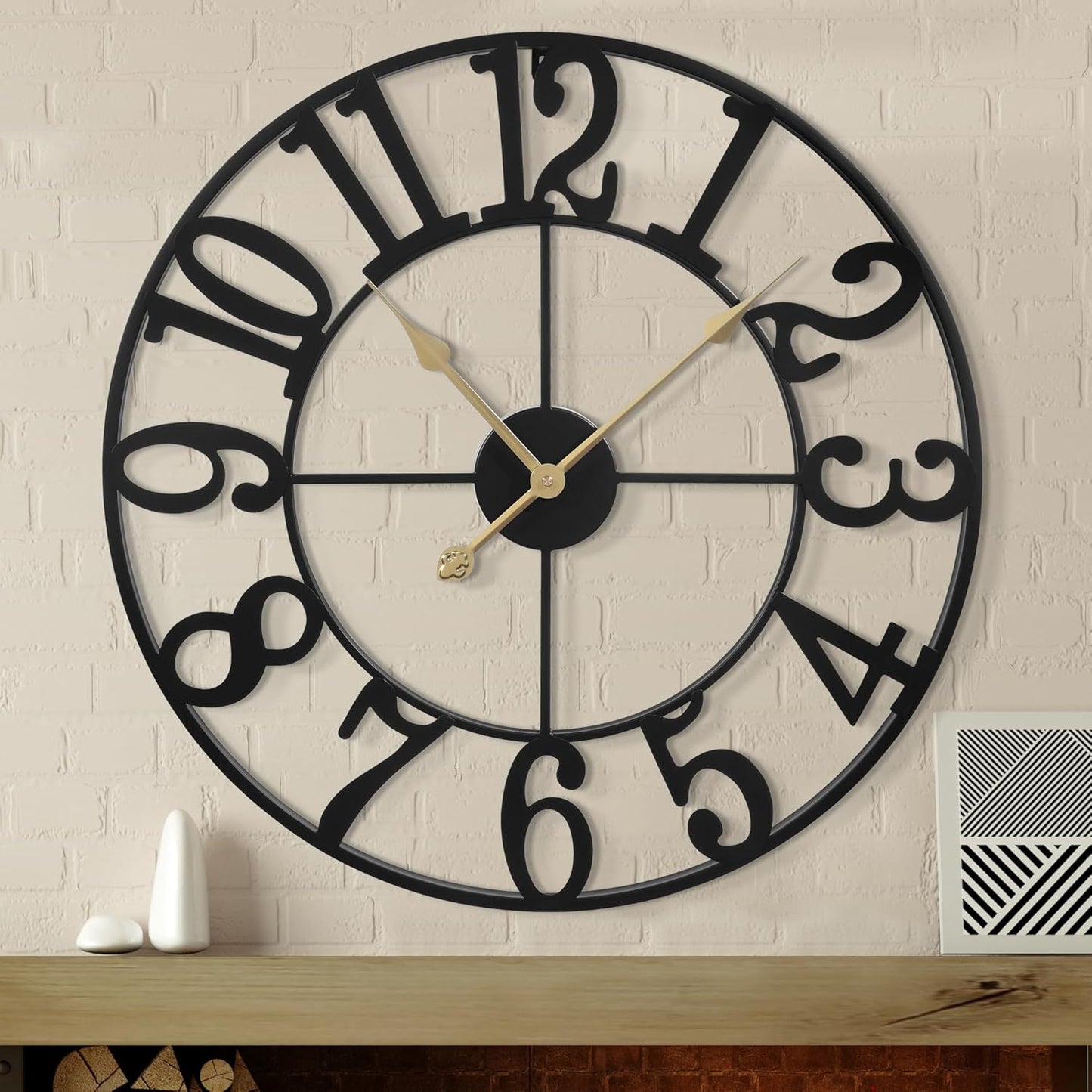 LEIKE 16" Large Wall Clocks Battery Operated, Round Modern Silent Non-Ticking Black Metal Wall Clock for Living Room Decor, Bedroom Kitchen (40cm Diameter, Black Roman Number)