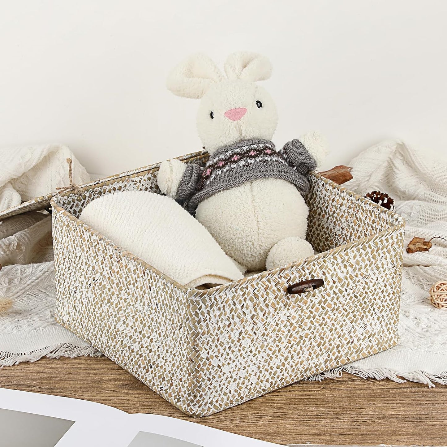 Hipiwe Seagrass Basket with Lid Wicker Storage Basket Square Handwoven Decorative Baskets Box for Shelf Multipurpose Household Baskets Home Decor,X-small