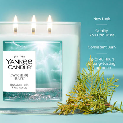 Yankee Candle Large Tumbler Scented Candle with up to 80 Hour Burn Time, Premium Plant Wax Blend for Consistent Burn, 20 oz Tumbler Candle with Room Filling Fragrance, Midsummer's Night