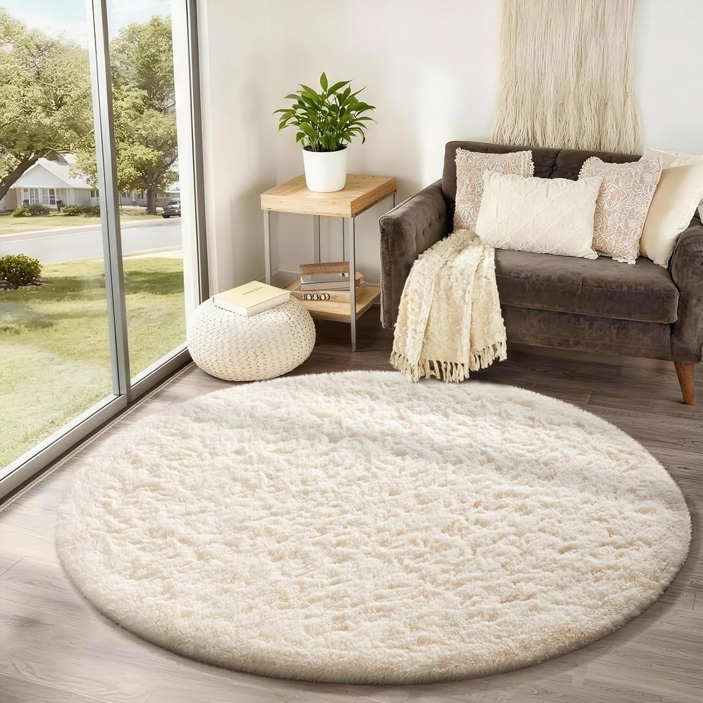Ophanie Round Rugs 5Ft Ivory Circle Area Rug, Nursery Room Decor, Christmas Aesthetic Bedroom Home Circular Carpet 5 Foot, Fluffy Fuzzy Shag Plush Cream Living Room Rugs for Kids Boys Girls Teen Baby