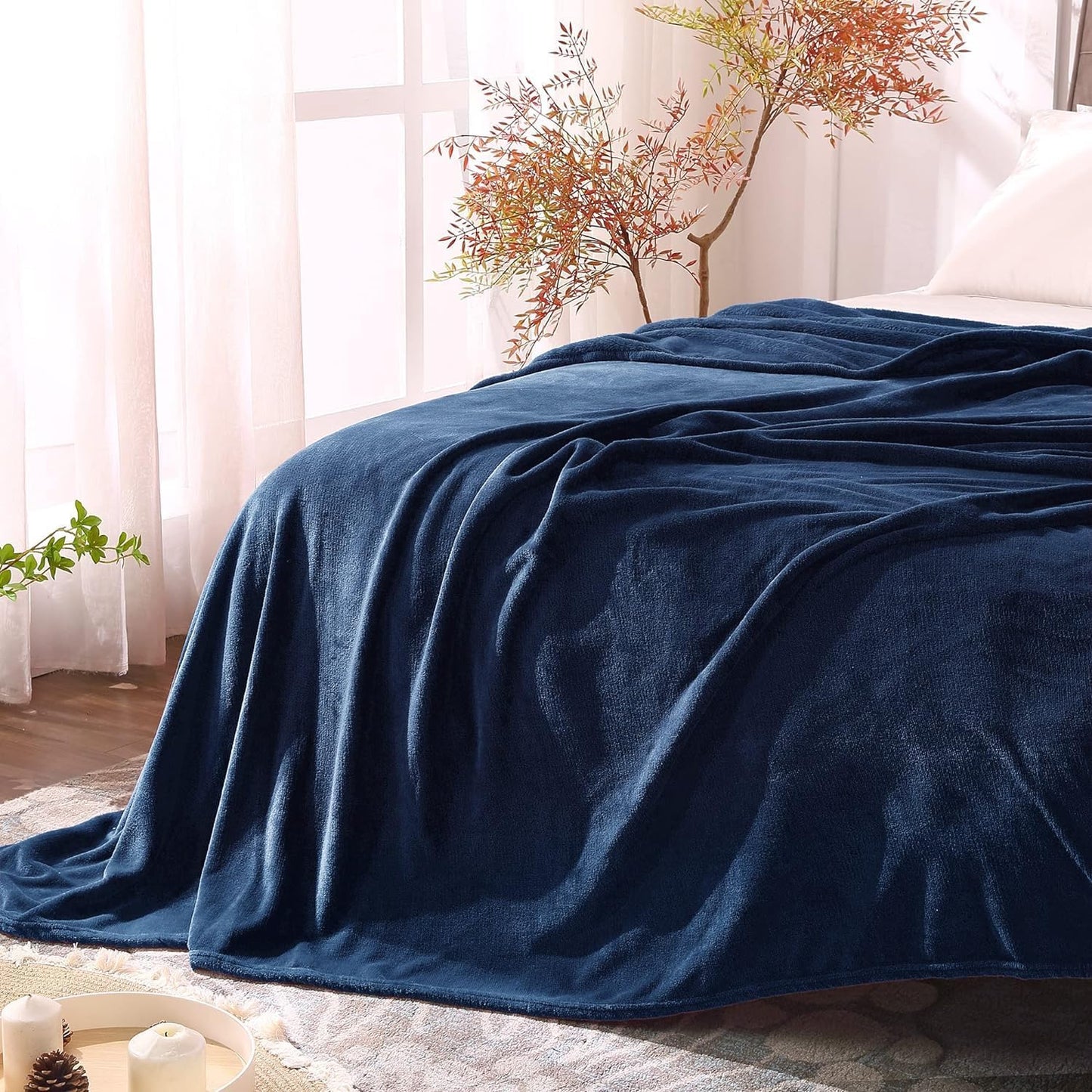 BEDELITE Fleece Blanket Black Throw Blankets for Couch & Bed, Luxury Plush Cozy Fuzzy Blanket 50x60 inches, Super Soft Warm Lightweight Throw Blanket for Travel Camping - Colors A