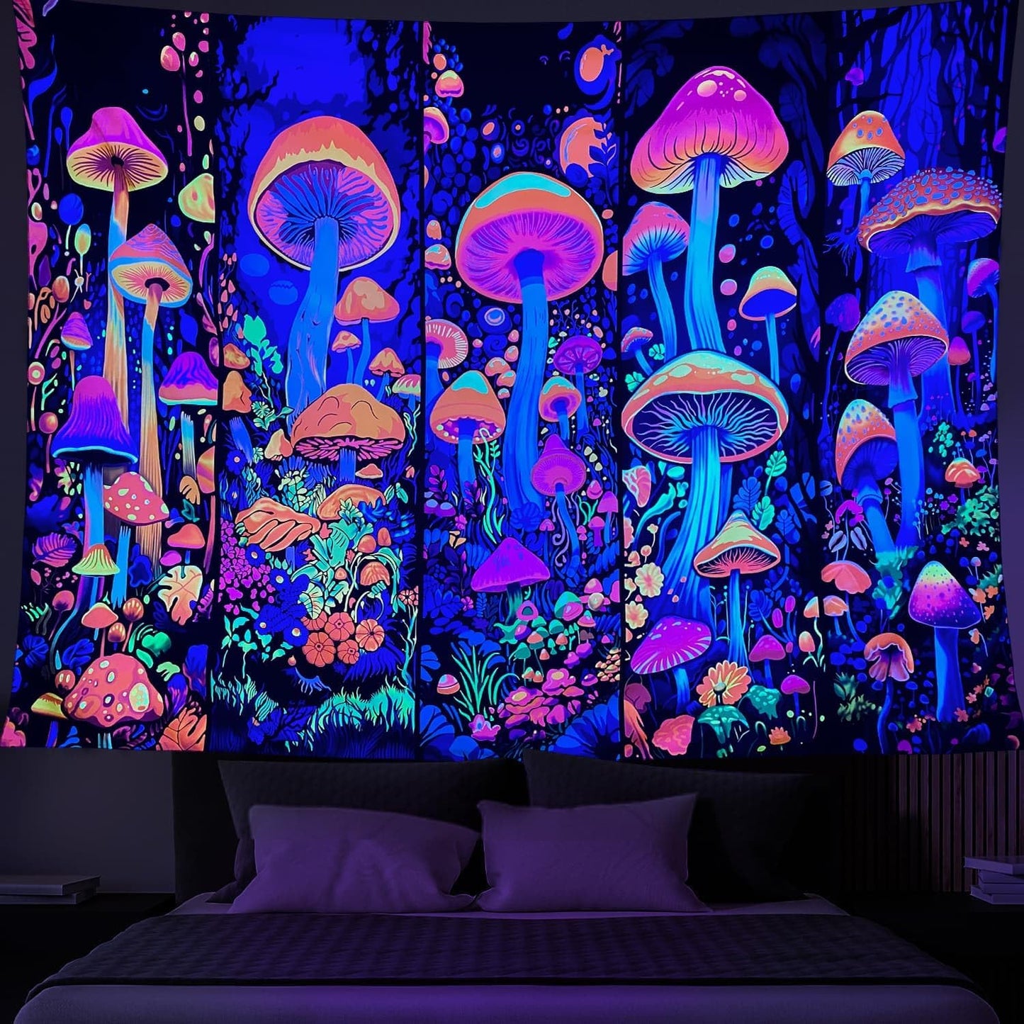 ARTCREATOR Black Light Art Halloween Wall Decor Trippy Blacklight Horror Face Tapestry, UV Reactive Tapestries Glow in The Dark Party Tapestry for Bedroom, Living Room (29" x 37")