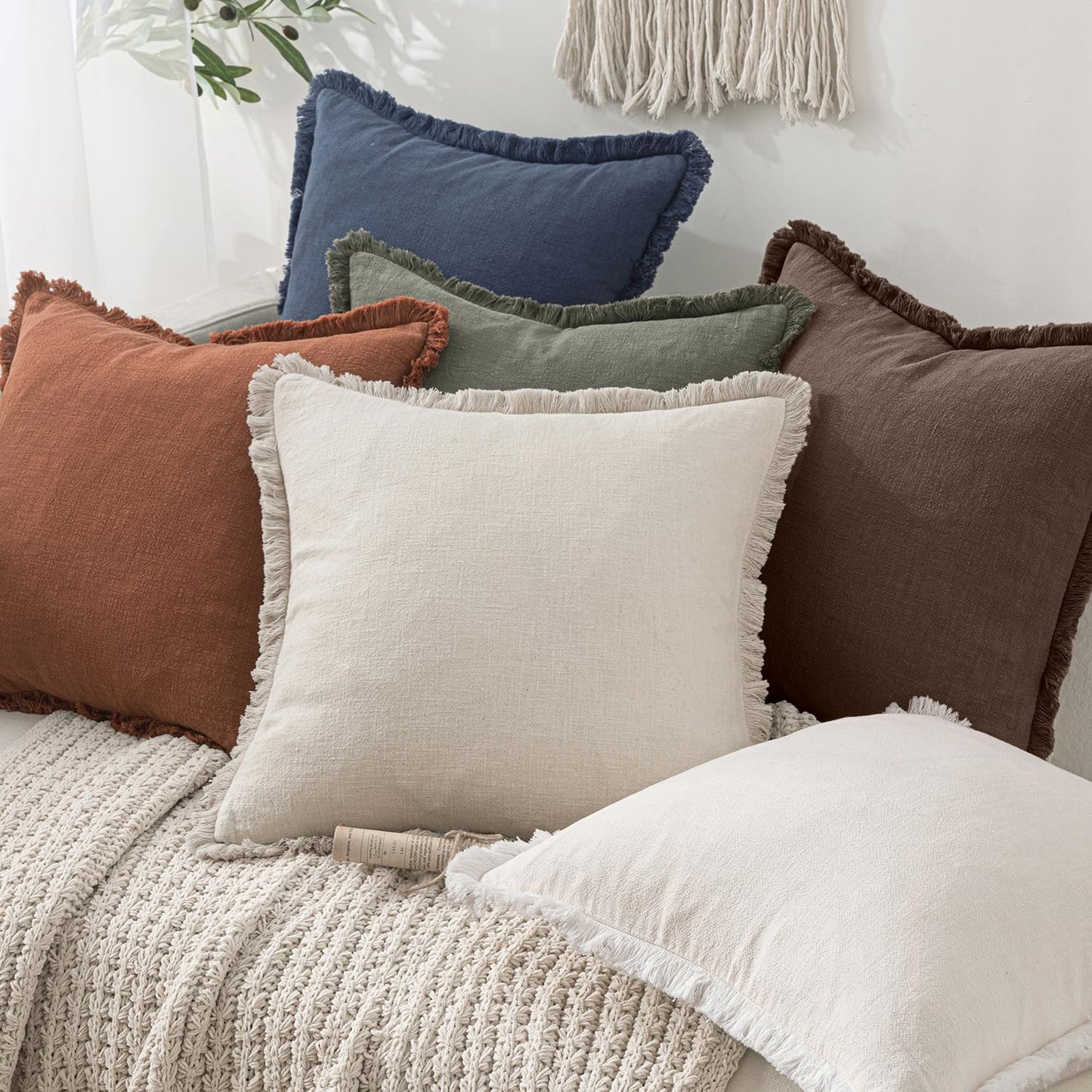 MIULEE Decorative Throw Pillow Covers Neutral Linen Fringe Throw Pillows Set of 2 Natural Beige Boho Farmhouse Cushion Covers with Tassels for Couch Sofa Bed Spring Home Decor 20x20 Inch