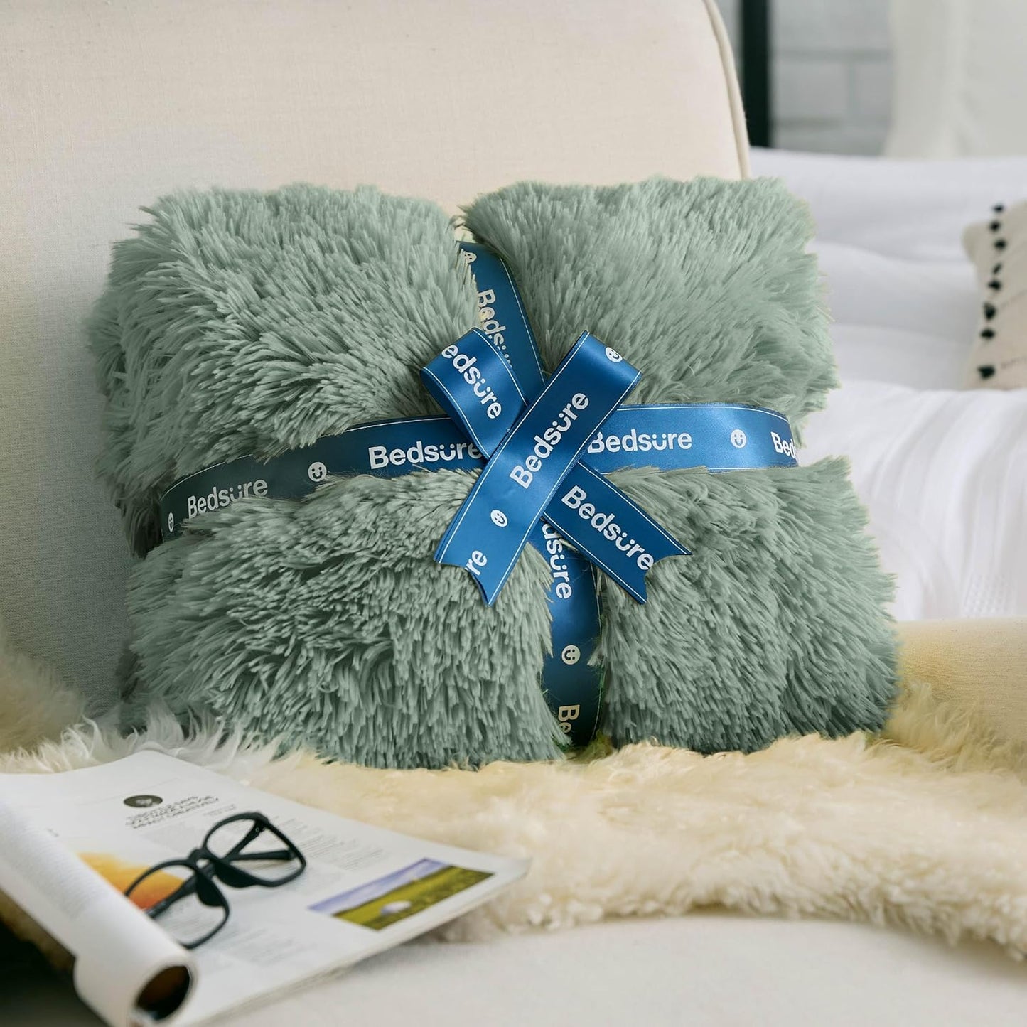 Bedsure GentleSoft Fluffy Fuzzy Faux Fur Throw Blanket for Couch, Soft Sherpa Fleece Cozy Gifts for Women, Plush Bed Blanket Room Decor for Men, Thick Warm Minky Teen Gifts Winter Bedding
