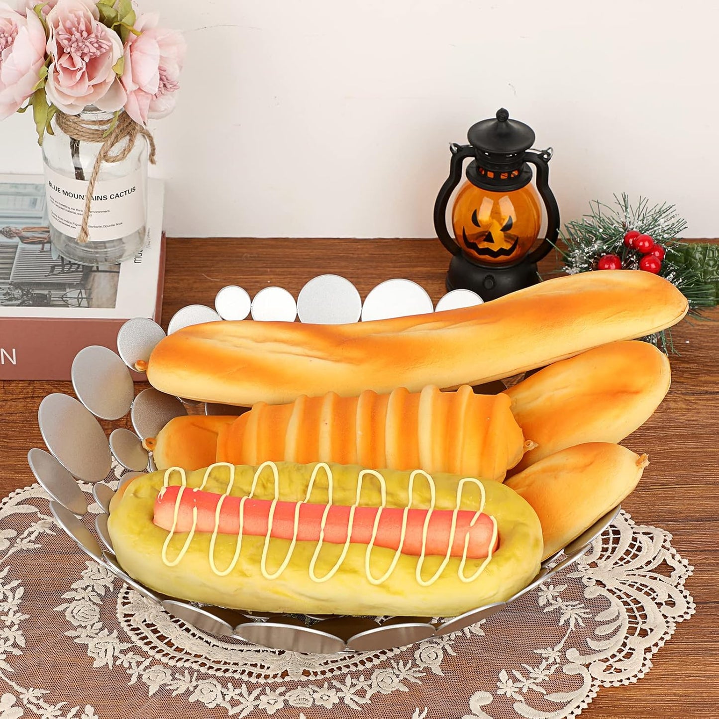 OwnMy Metal Fruit Bowl Basket Creative Table Centerpiece Fruit Stand Decorative Countertop Fruit Holder for Kitchen Counter, Iron Large Fruit Plate Round Storage Tray for Bread Snacks Candy (Black)