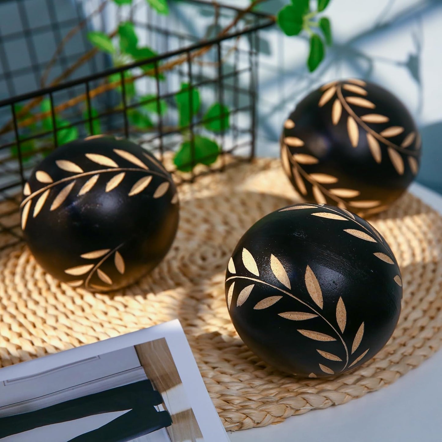 Set of 6 Decorative Orbs for Bowls and Vases - Circle Pattern - Resin Round Sphere Balls for Living, Dining Room Coffee Table Centerpiece Home Decor