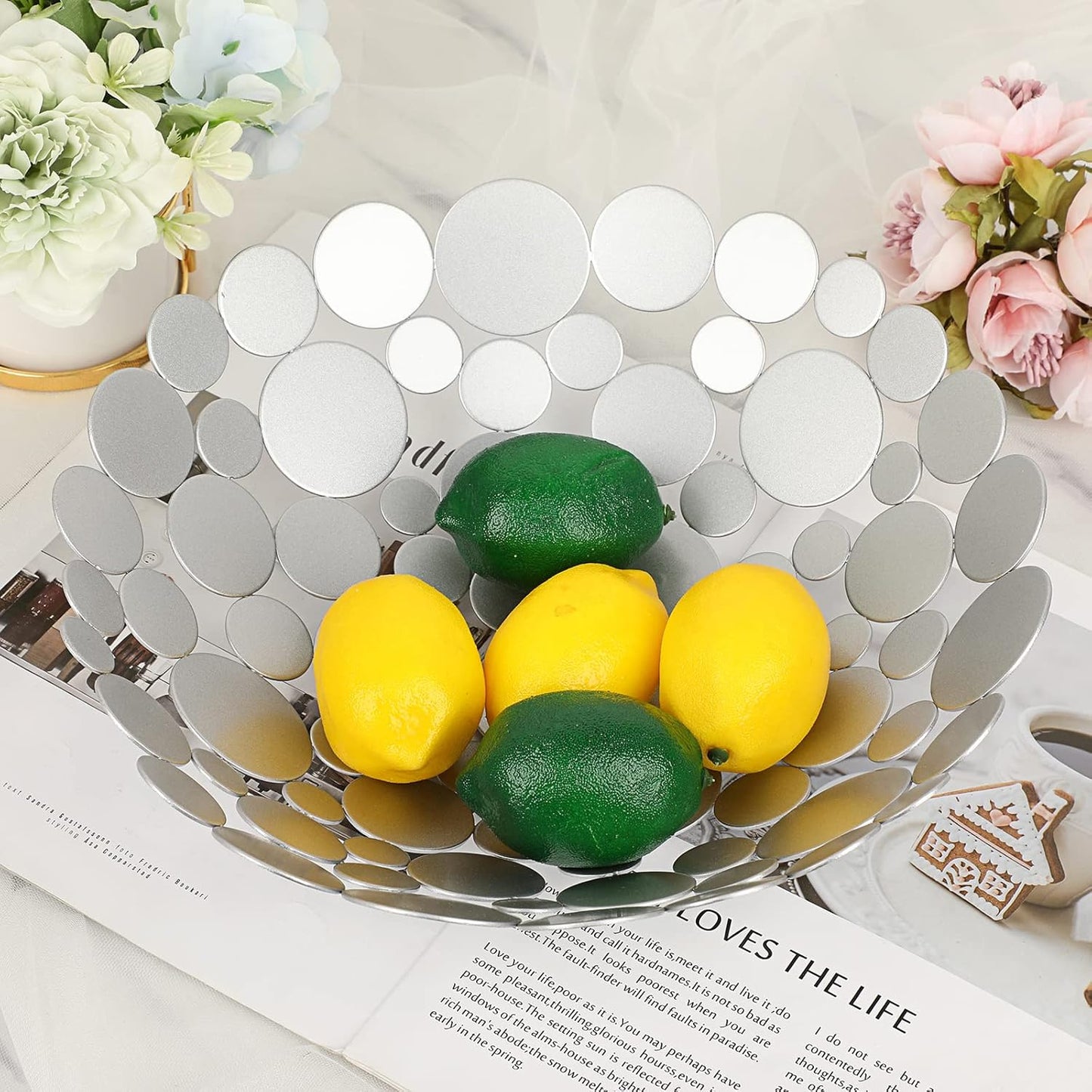 OwnMy Metal Fruit Bowl Basket Creative Table Centerpiece Fruit Stand Decorative Countertop Fruit Holder for Kitchen Counter, Iron Large Fruit Plate Round Storage Tray for Bread Snacks Candy (Black)