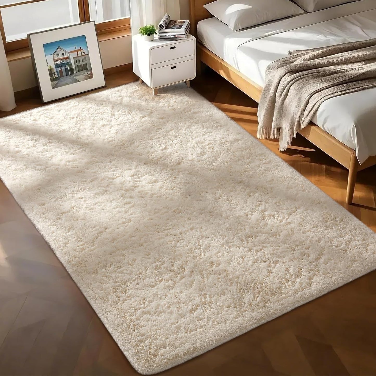 Ophanie Round Rugs 5Ft Ivory Circle Area Rug, Nursery Room Decor, Christmas Aesthetic Bedroom Home Circular Carpet 5 Foot, Fluffy Fuzzy Shag Plush Cream Living Room Rugs for Kids Boys Girls Teen Baby