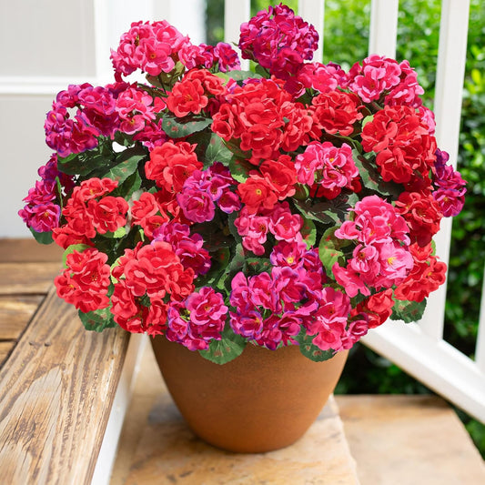 Artificial Geranium Fake Flowers for Outdoors Decoration, 6 Bundles Silk Geraniums White Flower UV Resistant Look Real Faux Plants for Front Door Garden Porch Planter Patio Balcony Yard Indoor Home