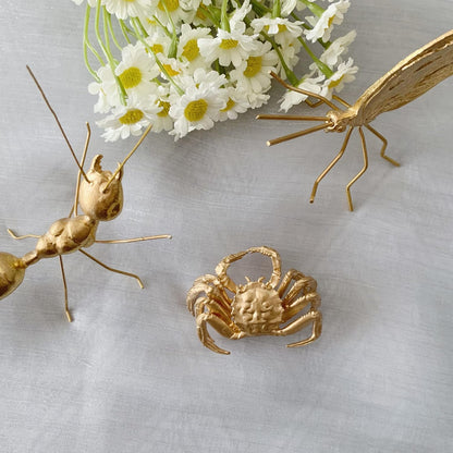 Gold Butterfly Sculpture Solid Metal Insect Ornament Mini Butterfly Figurine for Home Office Garden Desktop Decor