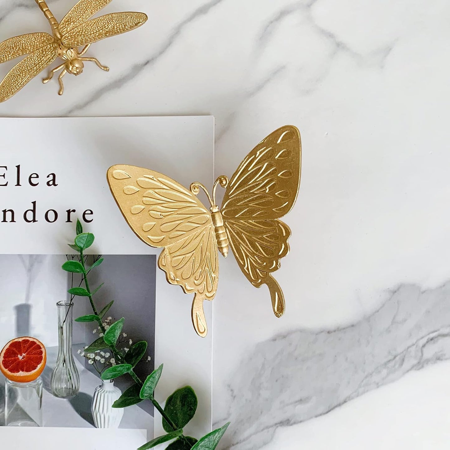 Gold Butterfly Sculpture Solid Metal Insect Ornament Mini Butterfly Figurine for Home Office Garden Desktop Decor