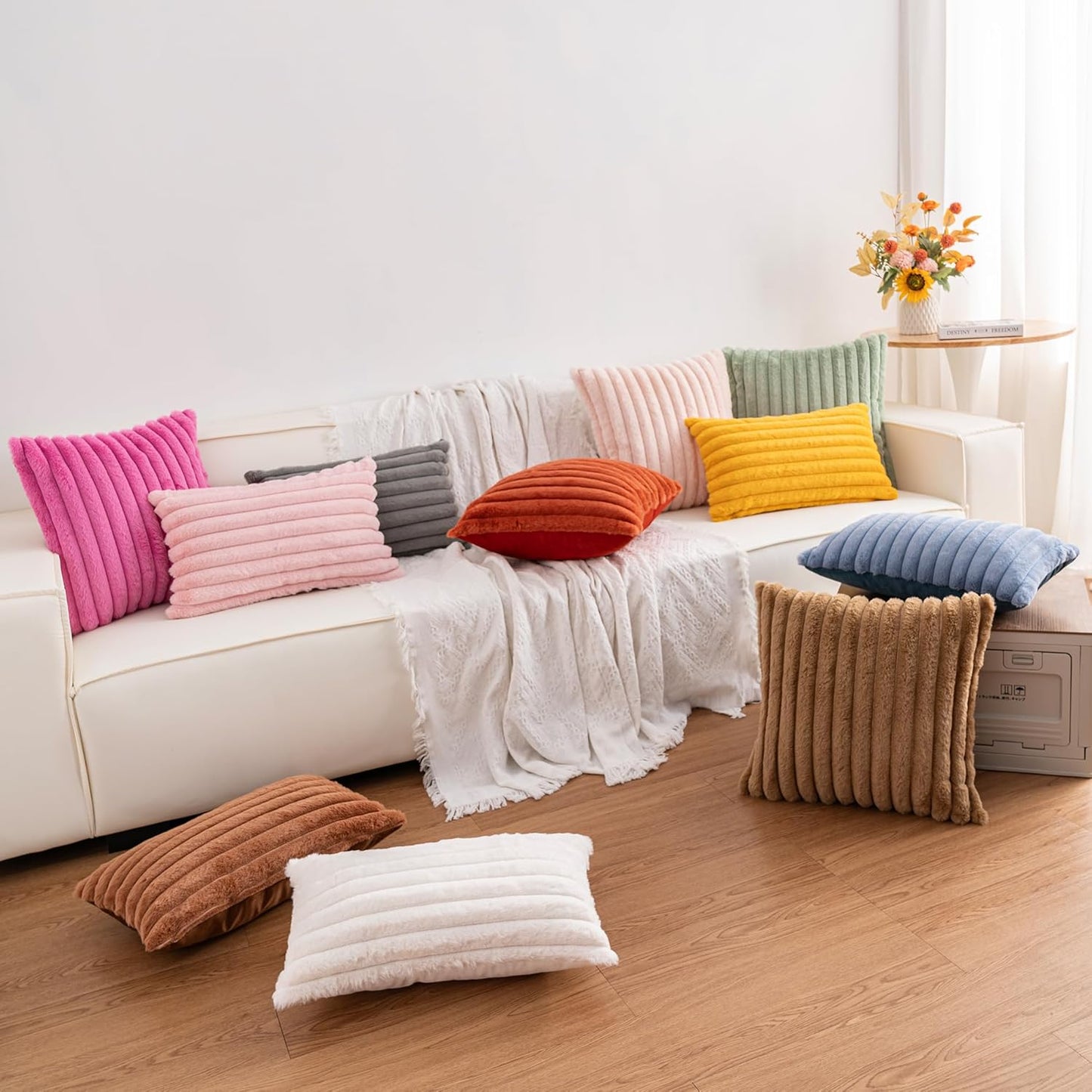 Aegero Pack of 2 Faux Fur Christmas Throw Pillow Covers 18x18 Inch, Soft Plush Striped Neutral Couch Pillow Cover, with Velvet Back Modern Home Decor for Sofa Living Room Couch Bed Cream White