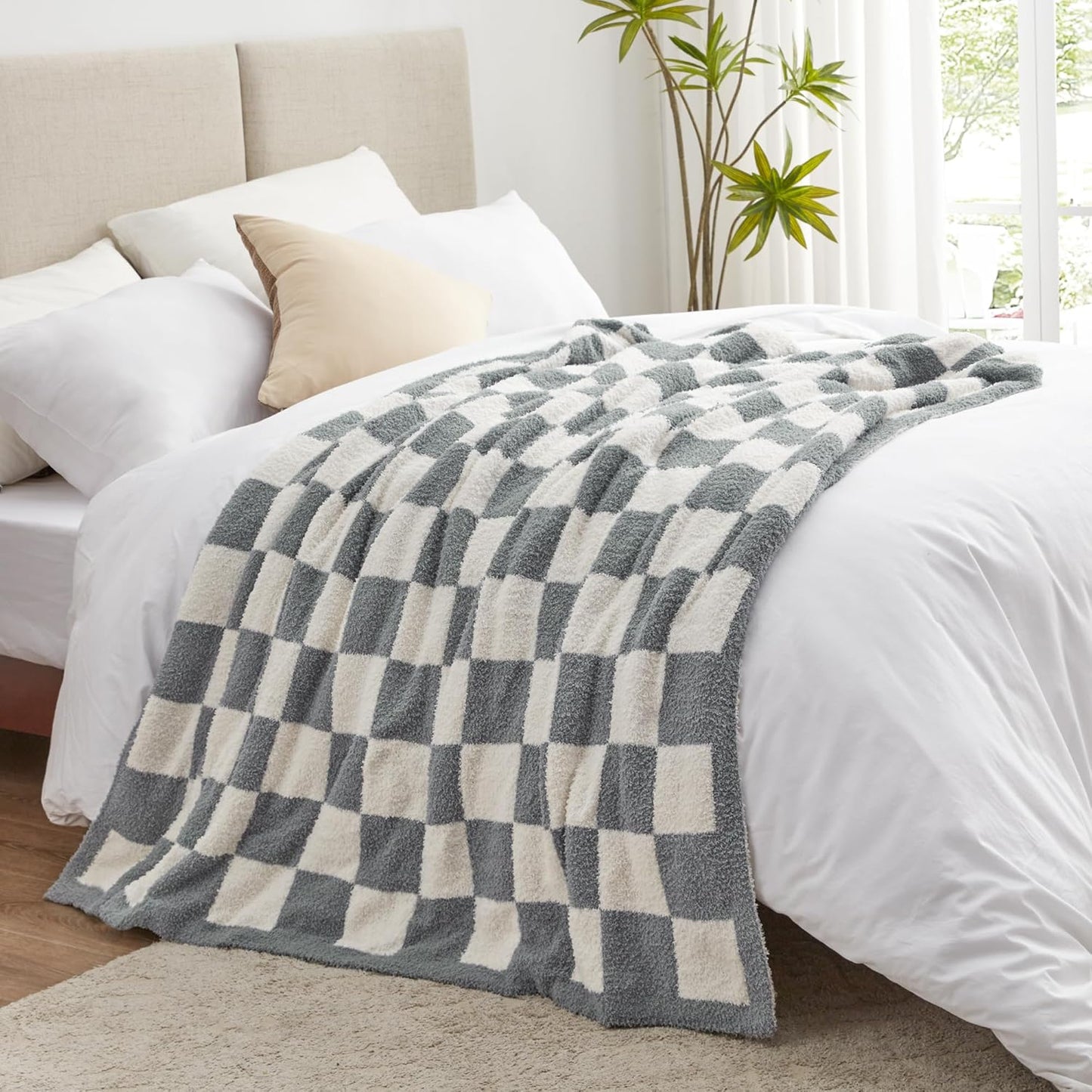 EXQ Home Fleece Throw Blanket for Couch or Bed - 3D Imitation Turtle Shell Jacquard Decorative Blankets - Cozy Soft Lightweight Fuzzy Flannel Blanket Suitable for All Seasons(50"×60",Beige)
