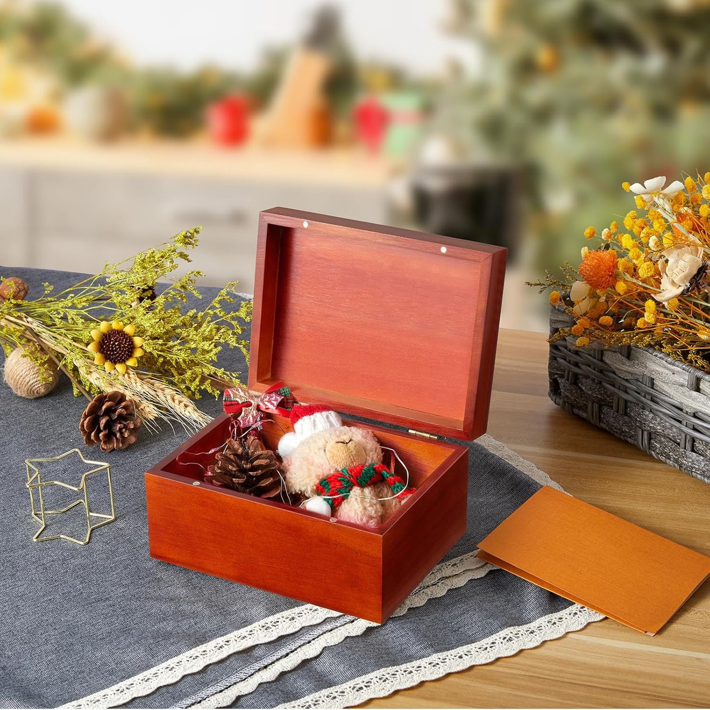 DRASTAR Wooden Keepsake Box, Large Acacia Storage Memory Box with a Hinged Lid for Crafts and Photo Storage