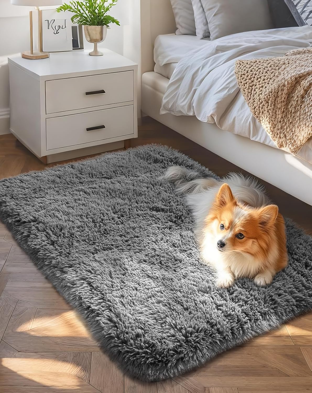 Ophanie Round Rugs 5Ft Ivory Circle Area Rug, Nursery Room Decor, Christmas Aesthetic Bedroom Home Circular Carpet 5 Foot, Fluffy Fuzzy Shag Plush Cream Living Room Rugs for Kids Boys Girls Teen Baby