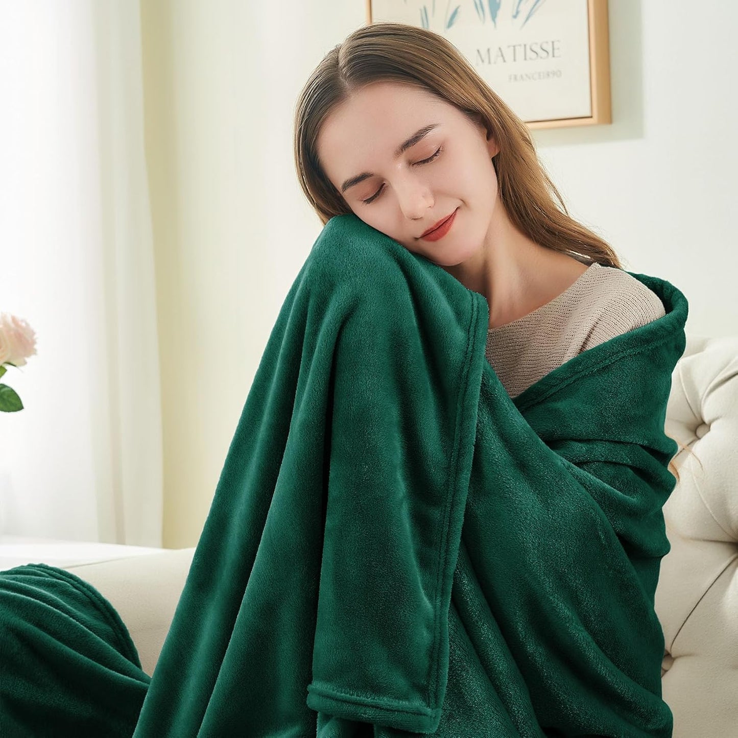 BEDELITE Fleece Blanket Black Throw Blankets for Couch & Bed, Luxury Plush Cozy Fuzzy Blanket 50x60 inches, Super Soft Warm Lightweight Throw Blanket for Travel Camping - Colors A
