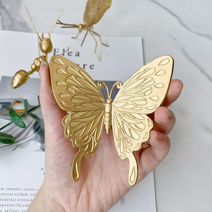 Gold Butterfly Sculpture Solid Metal Insect Ornament Mini Butterfly Figurine for Home Office Garden Desktop Decor