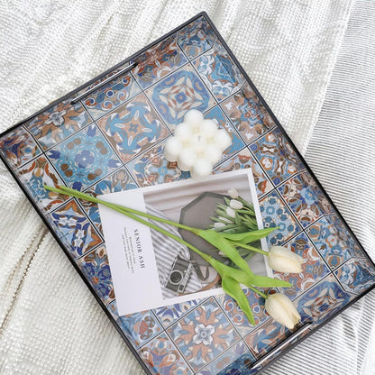 Spsyrine Serving Tray with Handles, Plastic Decorative Tray for Coffee Table, Living Room, Home Decor, Dianthus