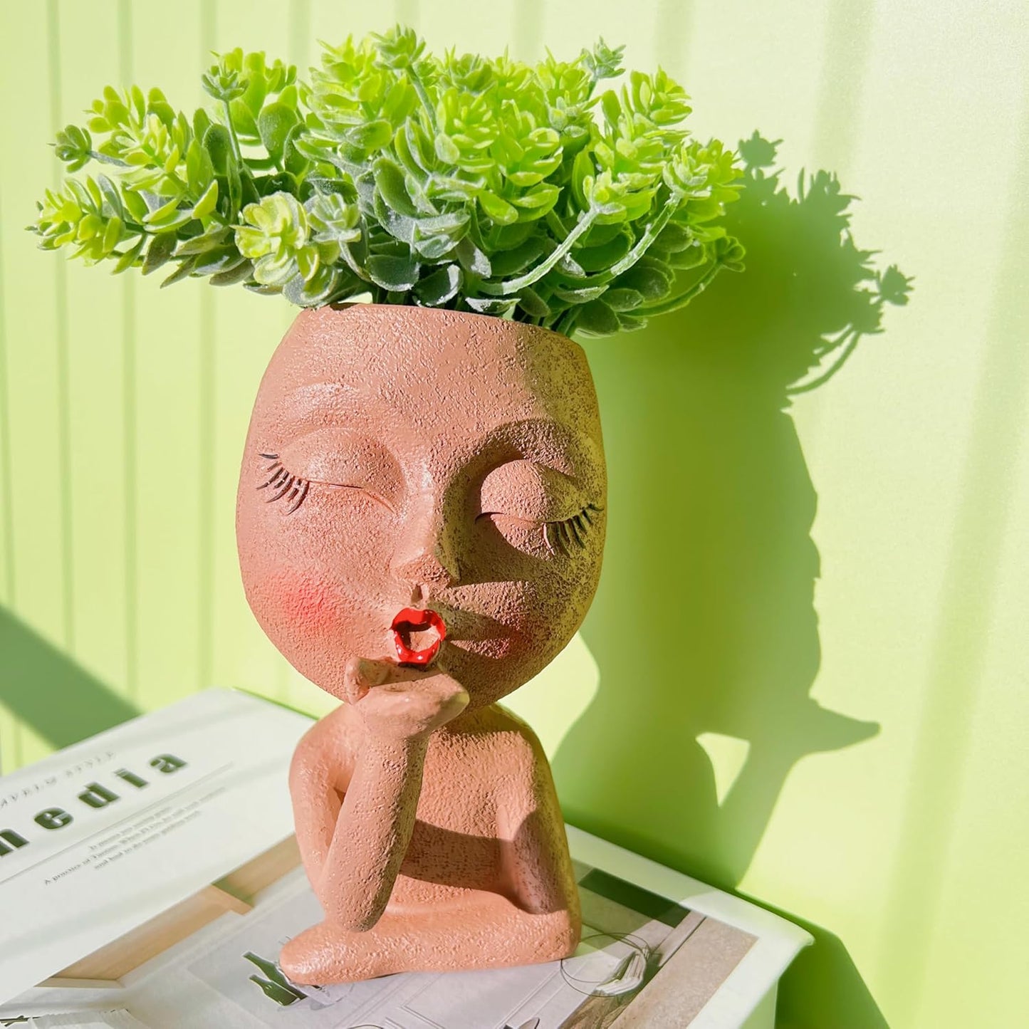 Handmade Face Flower Pots Standing Air Kiss Head Planter Pot for Trailing Plants Cute Succulent Planter Resin Planters Funny Face Planters with Anti-Friction Pads White 1Pack