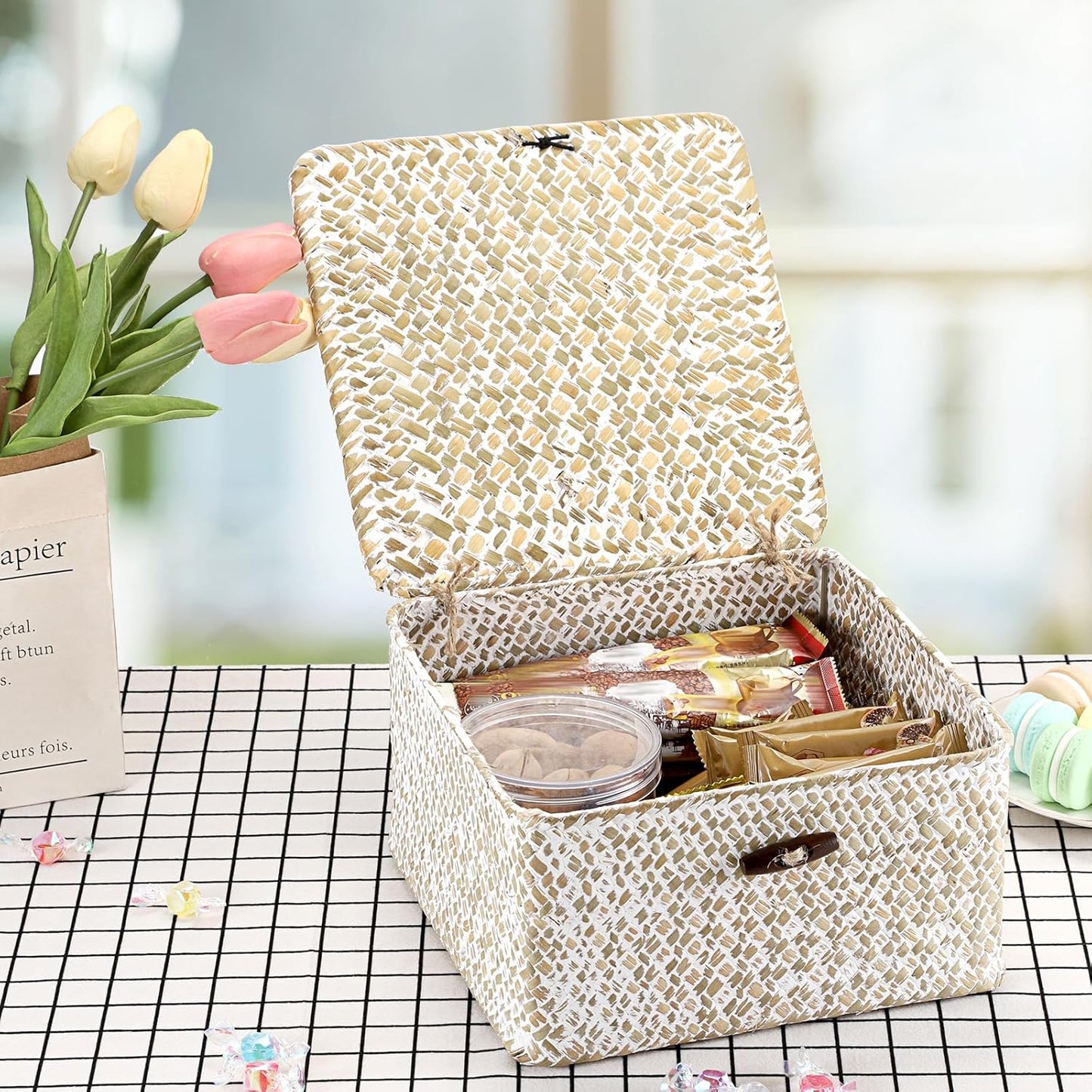 Hipiwe Seagrass Basket with Lid Wicker Storage Basket Square Handwoven Decorative Baskets Box for Shelf Multipurpose Household Baskets Home Decor,X-small