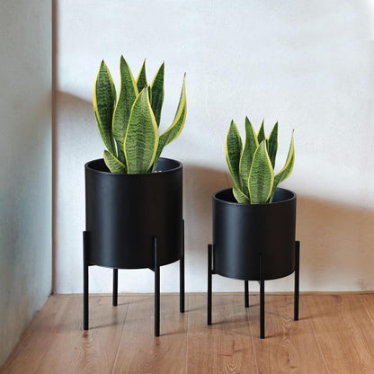 ARNIS Modern Plant Pots, Set of 2 Large Planters with Stand, Decorative Planters, Metal Pots with Drainage Holes for Living Room, Office, Garden or Balcony, 8.25 &10.5 Inch, Dirt
