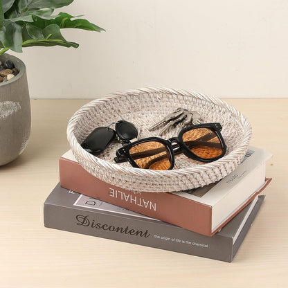 Hipiwe Small Key Basket Bowl for Entryway 7.6" Round Woven Wicker Basket Fruit Serving Tray Woven Basket Wall Decor Rattan Organizer Basket for Keys, Wallet,Whitewash