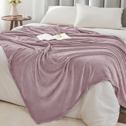 BEDELITE Fleece Blanket Black Throw Blankets for Couch & Bed, Luxury Plush Cozy Fuzzy Blanket 50x60 inches, Super Soft Warm Lightweight Throw Blanket for Travel Camping - Colors B