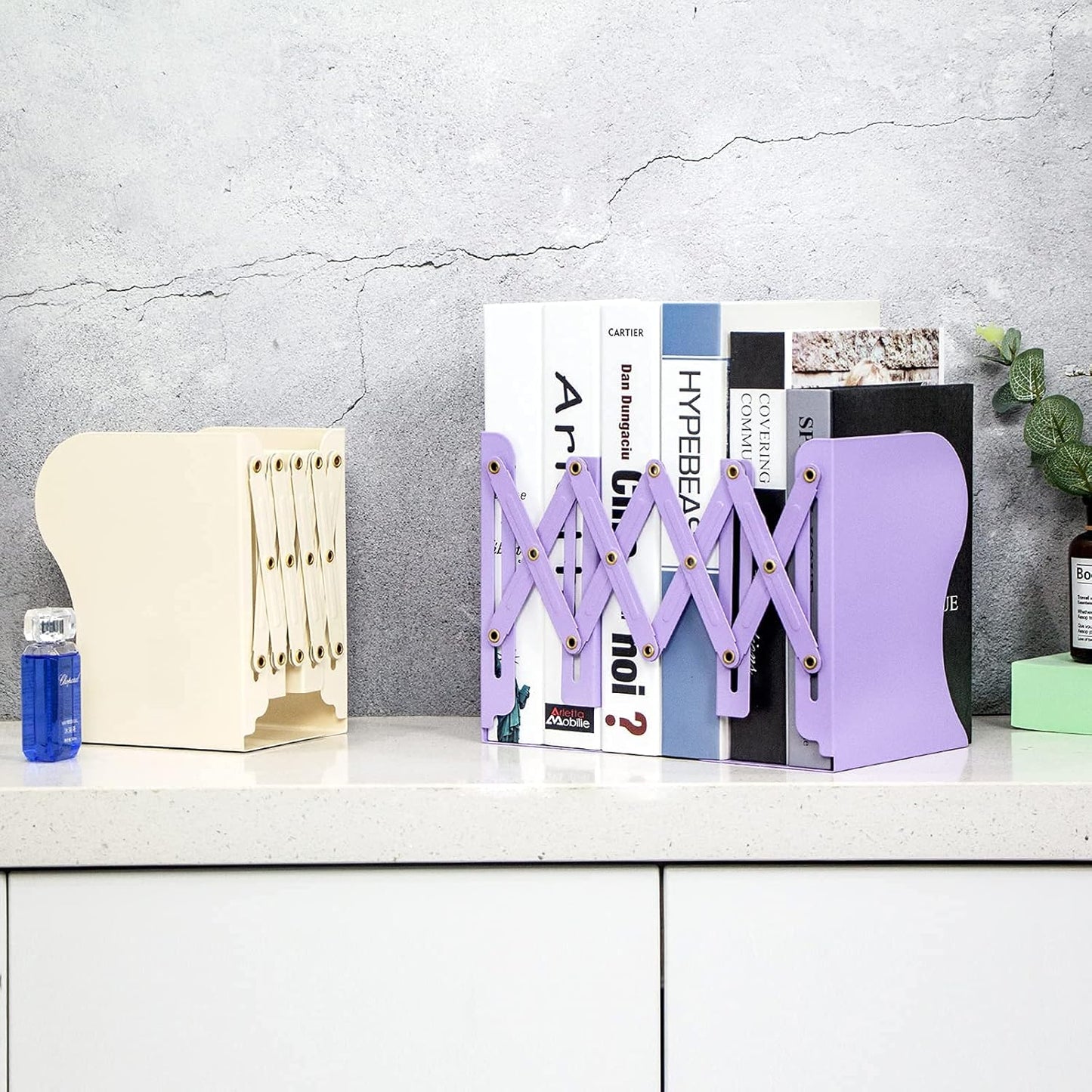 Aobopar Adjustable Book Ends, Metal Bookends for Heavy Books, Desk Book Holder for Shelves, Book Organizer for Desk, Suitable for Office, Home and School Use (Black)