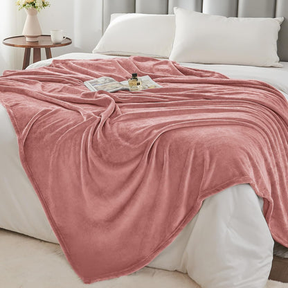 BEDELITE Fleece Blanket Black Throw Blankets for Couch & Bed, Luxury Plush Cozy Fuzzy Blanket 50x60 inches, Super Soft Warm Lightweight Throw Blanket for Travel Camping - Colors A