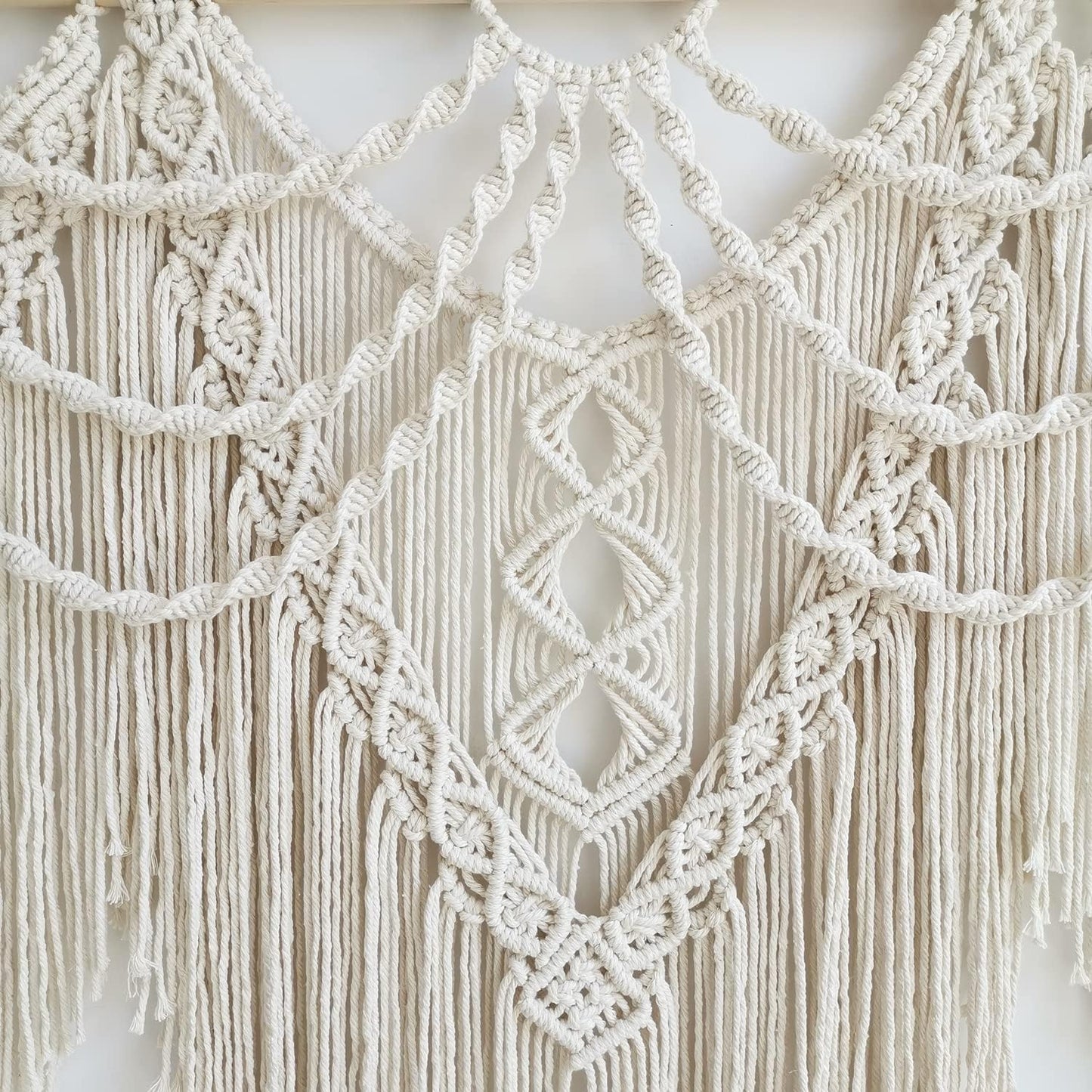 guzhiou large macrame wall hanging - Boho Tapestry Macrame Wall Decor Art- Chic Bohemian Handmade Woven Tapestry Home Decoration for Bedroom Living Room Apartment Wedding Party - 43"x32" (Wood bead)