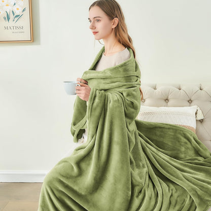BEDELITE Fleece Blanket Black Throw Blankets for Couch & Bed, Luxury Plush Cozy Fuzzy Blanket 50x60 inches, Super Soft Warm Lightweight Throw Blanket for Travel Camping - Colors B