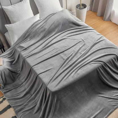 BEDELITE Fleece Blanket Black Throw Blankets for Couch & Bed, Luxury Plush Cozy Fuzzy Blanket 50x60 inches, Super Soft Warm Lightweight Throw Blanket for Travel Camping - Colors B