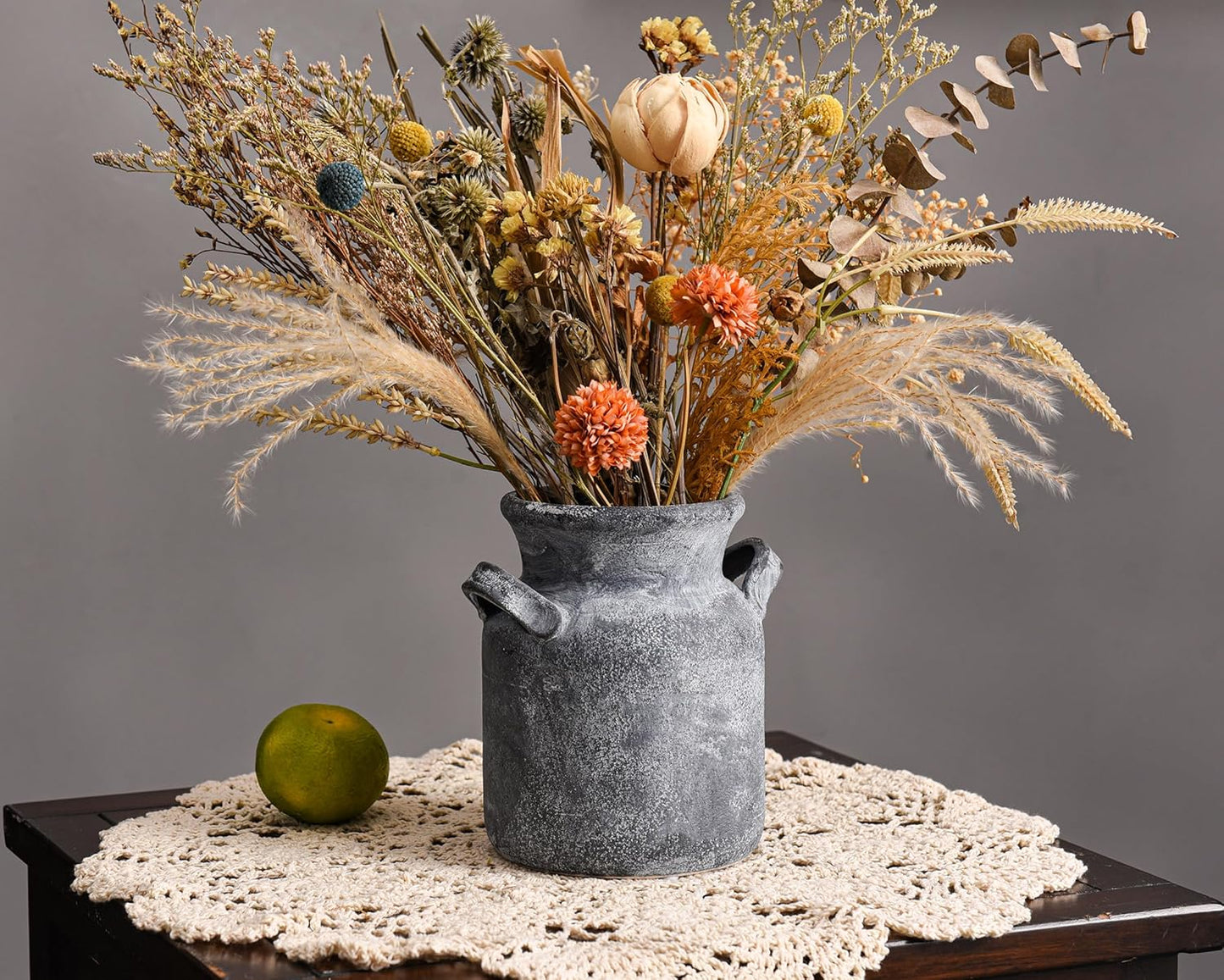 Quoowiit Ceramic Rustic Farmhouse Vase, Distressed Decorative Flower Vases for Home Decor, Ideal Shelf Decor, Green Boho Vase for Living Room Bedroom Kitchen Office Centerpiece Table Decorations