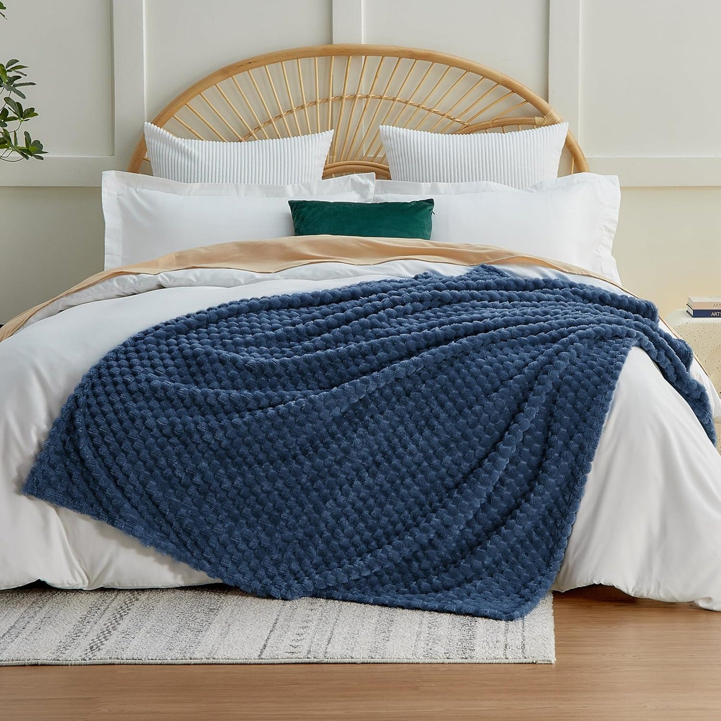 EXQ Home Fleece Throw Blanket for Couch or Bed - 3D Imitation Turtle Shell Jacquard Decorative Blankets - Cozy Soft Lightweight Fuzzy Flannel Blanket Suitable for All Seasons(50"×60",Beige)