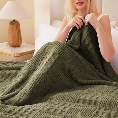 EXQ Home Fleece Throw Blanket for Couch or Bed - 3D Imitation Turtle Shell Jacquard Decorative Blankets - Cozy Soft Lightweight Fuzzy Flannel Blanket Suitable for All Seasons(50"×60",Beige)