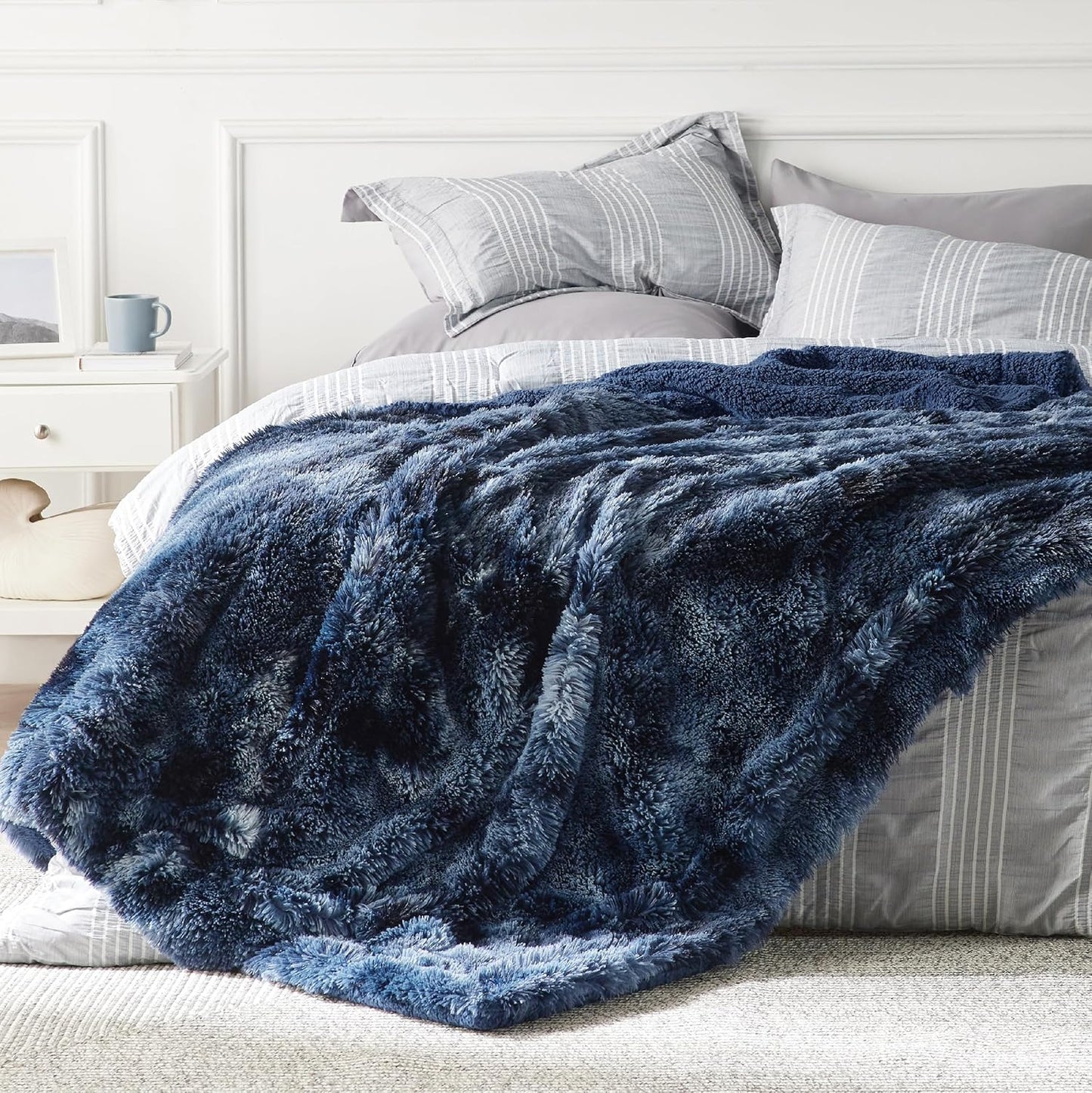 Bedsure GentleSoft Fluffy Fuzzy Faux Fur Throw Blanket for Couch, Soft Sherpa Fleece Cozy Gifts for Women, Plush Bed Blanket Room Decor for Men, Thick Warm Minky Teen Gifts Winter Bedding