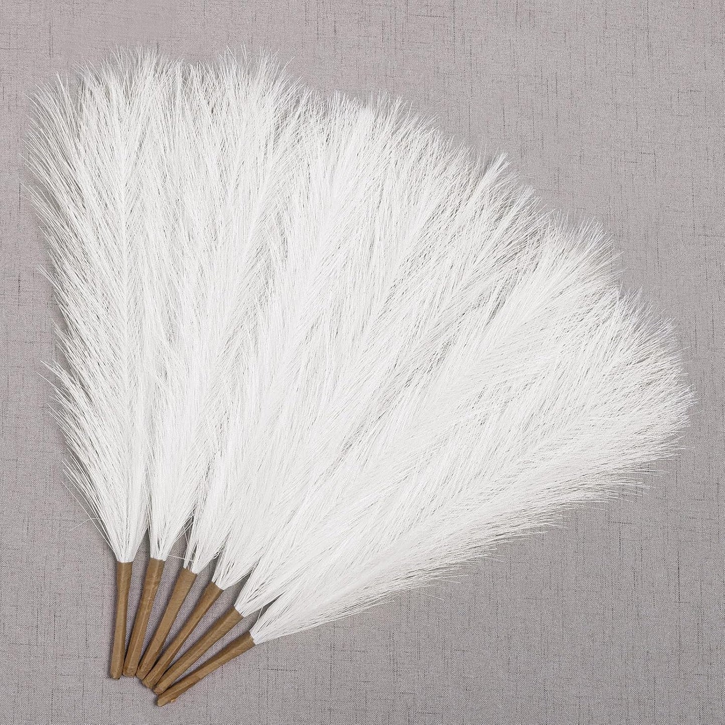 UREYMX Faux Pampas Grass Decor 17.7 Inch 6pcs, Artificial Pampas Grass Fluffy Home Decor, Short Vase Room Decor pompous Grass Flower Arrangement for Boho Home Wedding Decoration (Black)