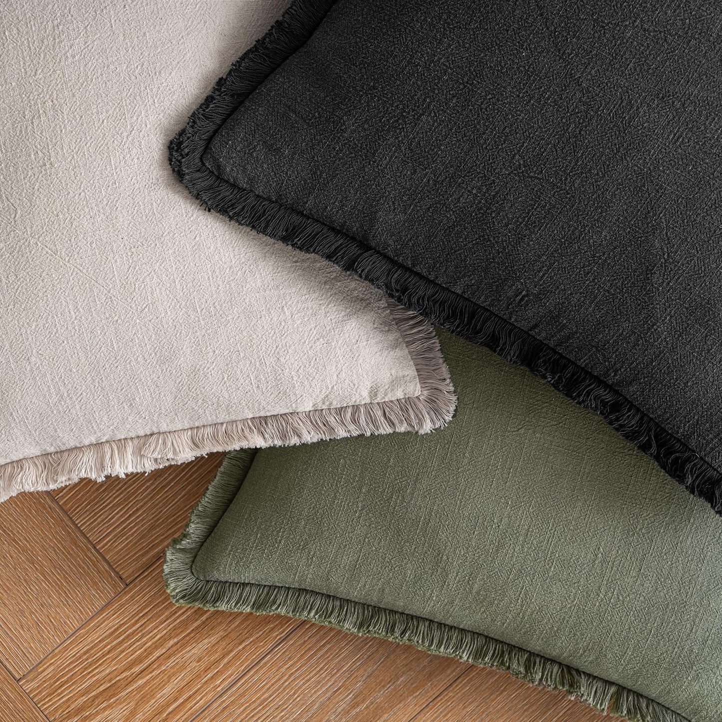 MIULEE Decorative Throw Pillow Covers Neutral Linen Fringe Throw Pillows Set of 2 Natural Beige Boho Farmhouse Cushion Covers with Tassels for Couch Sofa Bed Spring Home Decor 20x20 Inch
