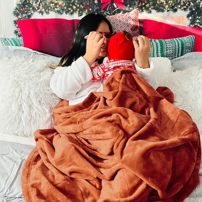 Bedsure GentleSoft Fleece Throw Blanket for Couch Grey - Lightweight Plush Fuzzy Cozy Soft Blankets and Throws for Sofa, Couch, Travel, Camping, 50x60 inches - Colors B