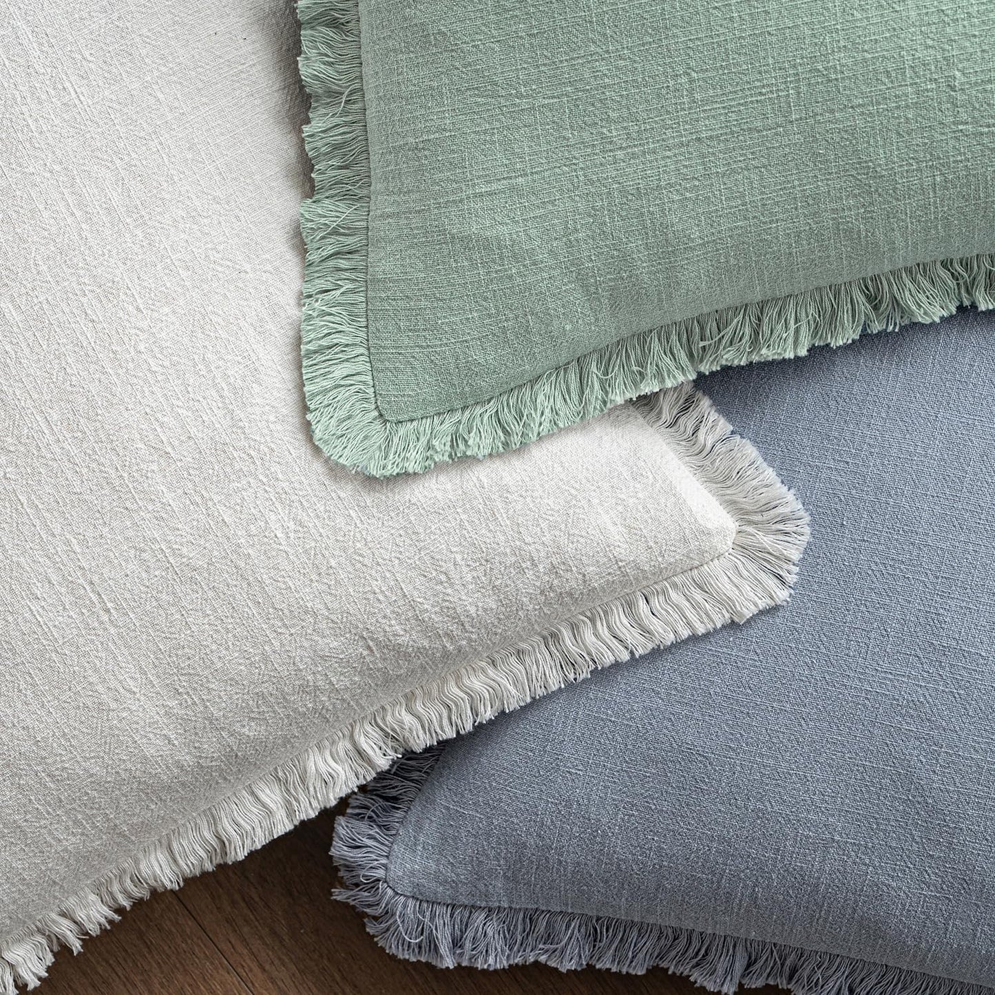 MIULEE Decorative Throw Pillow Covers Neutral Linen Fringe Throw Pillows Set of 2 Natural Beige Boho Farmhouse Cushion Covers with Tassels for Couch Sofa Bed Spring Home Decor 20x20 Inch