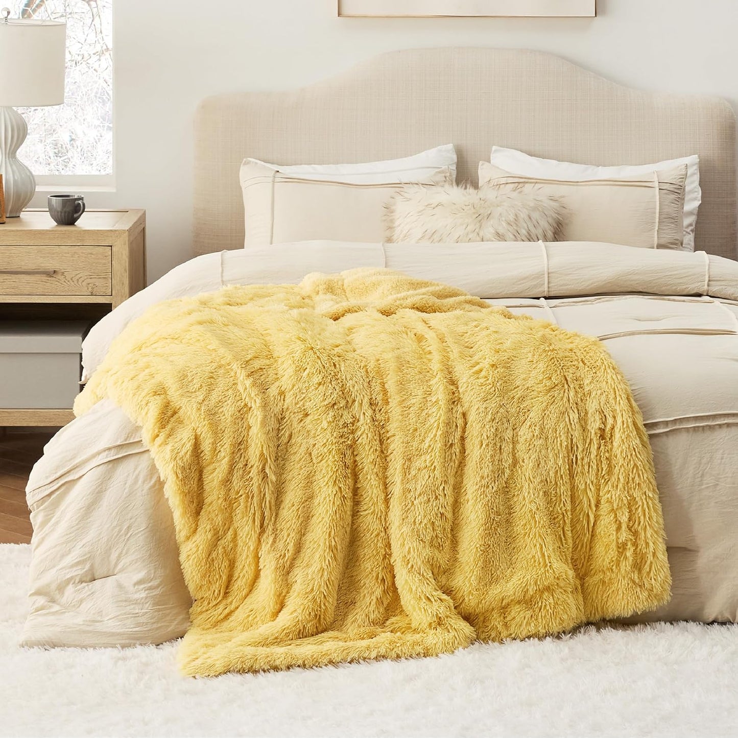 Bedsure GentleSoft Fluffy Fuzzy Faux Fur Throw Blanket for Couch, Soft Sherpa Fleece Cozy Gifts for Women, Plush Bed Blanket Room Decor for Men, Thick Warm Minky Teen Gifts Winter Bedding