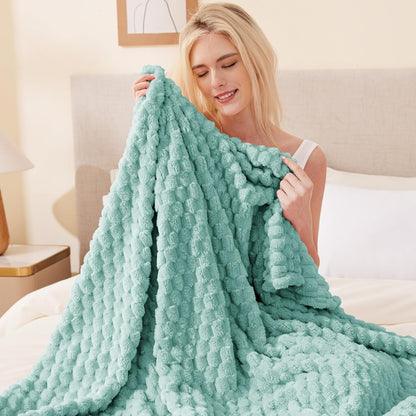 EXQ Home Fleece Throw Blanket for Couch or Bed - 3D Imitation Turtle Shell Jacquard Decorative Blankets - Cozy Soft Lightweight Fuzzy Flannel Blanket Suitable for All Seasons(50"×60",Beige)
