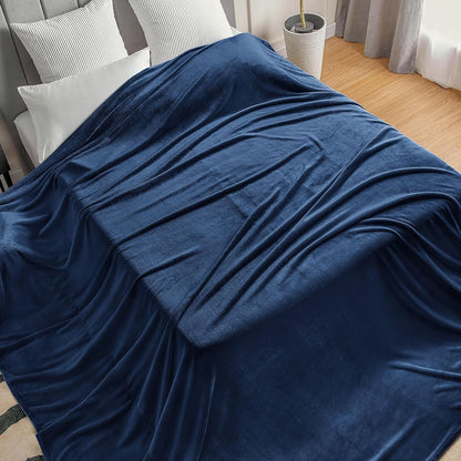 BEDELITE Fleece Blanket Black Throw Blankets for Couch & Bed, Luxury Plush Cozy Fuzzy Blanket 50x60 inches, Super Soft Warm Lightweight Throw Blanket for Travel Camping - Colors A