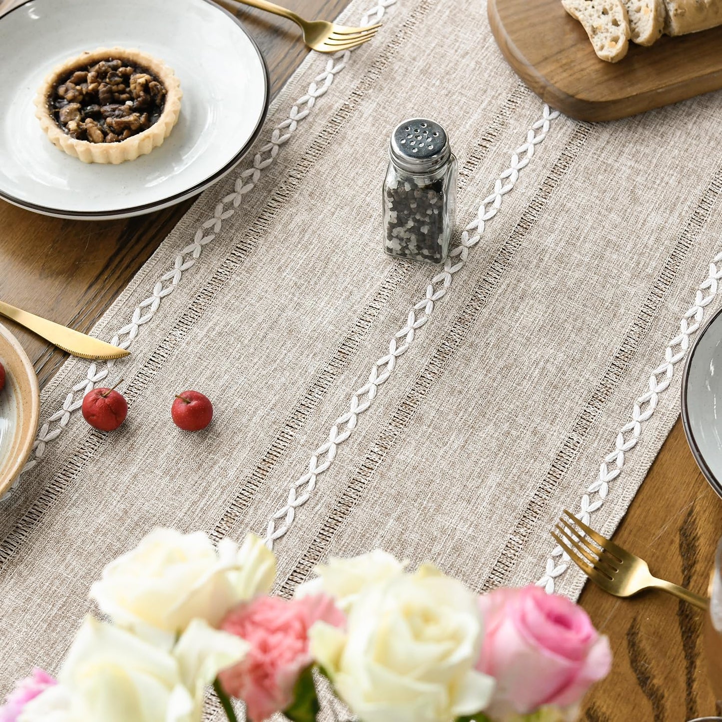 Artoid Mode Beige Rustic Cotton Linen Table Runner, Seasonal Embroidered Hollow Kitchen Dining Table Decoration for Home Party Decor 13x72 Inch