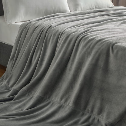 BEDELITE Fleece Blanket Black Throw Blankets for Couch & Bed, Luxury Plush Cozy Fuzzy Blanket 50x60 inches, Super Soft Warm Lightweight Throw Blanket for Travel Camping - Colors B