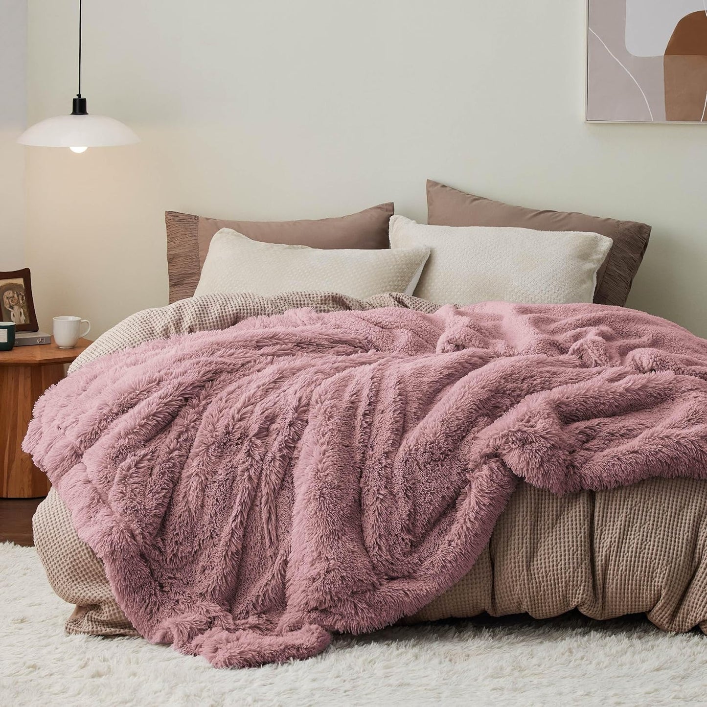 Bedsure GentleSoft Fluffy Fuzzy Faux Fur Throw Blanket for Couch, Soft Sherpa Fleece Cozy Gifts for Women, Plush Bed Blanket Room Decor for Men, Thick Warm Minky Teen Gifts Winter Bedding