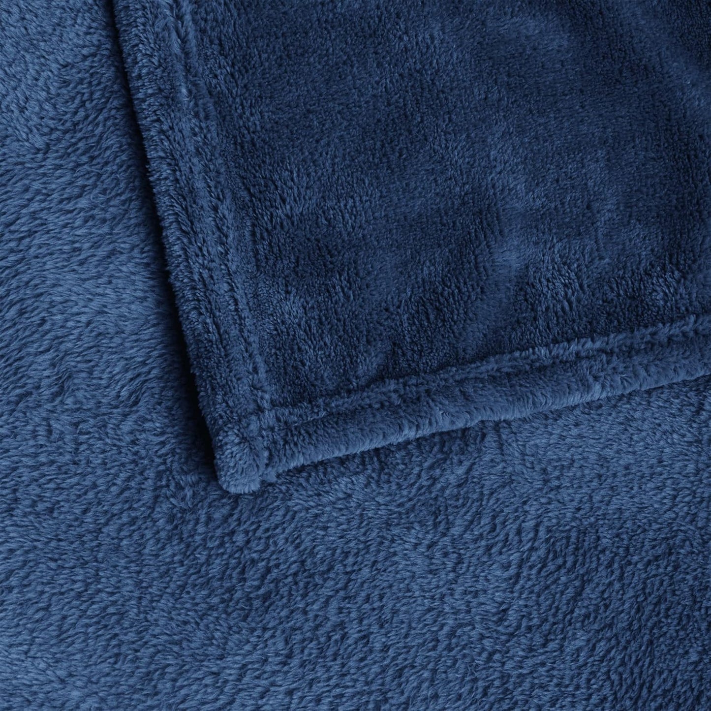 BEDELITE Fleece Blanket Black Throw Blankets for Couch & Bed, Luxury Plush Cozy Fuzzy Blanket 50x60 inches, Super Soft Warm Lightweight Throw Blanket for Travel Camping - Colors A
